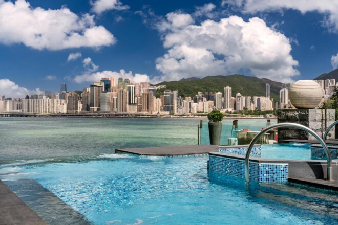 リージェント香港のプール