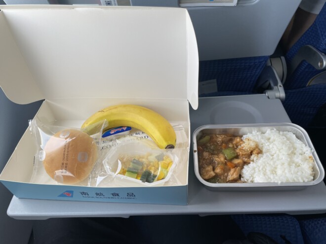 中国南方航空の機内食（中国国内線）