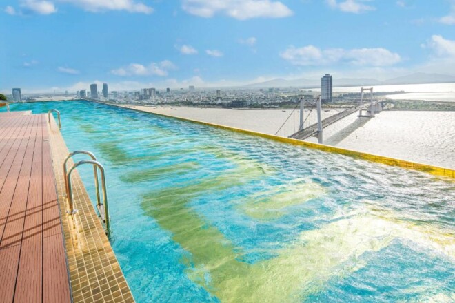 ウィンダム ダナン ゴールデン ベイ