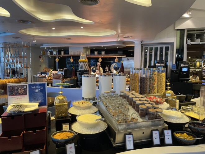 ヒルトンクアラルンプールの朝食ビュッフェ