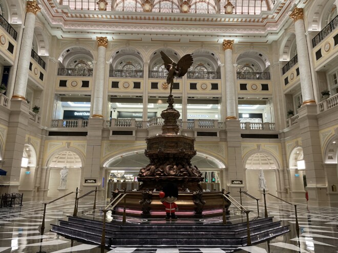 ロンドナーマカオのロビー