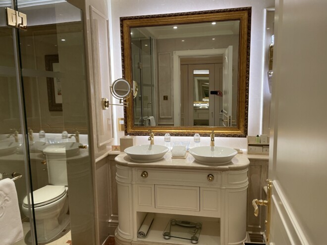 レジェンド パレス ホテル マカオのバスルーム