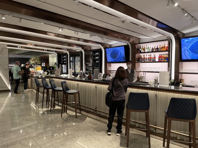 シンガポール航空のビジネスクラスラウンジ「シルバークリスラウンジ」