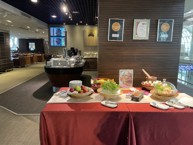タイ航空「ロイヤルシルクラウンジ」の食事