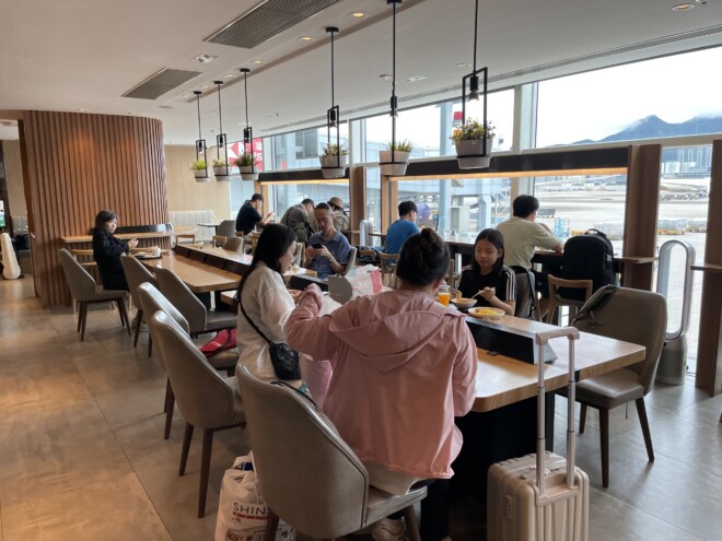 香港国際空港のPlaza Premium First