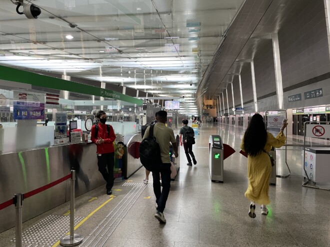 シンガポールのMRT