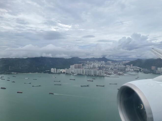 飛行機からの香港の景色